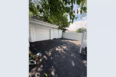 10980 141st Street, Jamaica, NY 11435 - Photo 11