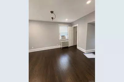 2100 Hillside Avenue, Bellmore, NY 11710 - Photo 9