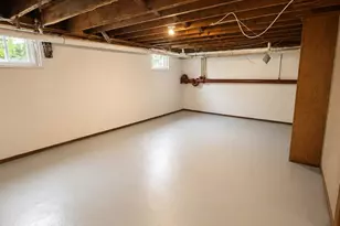 2100 Hillside Ave, Bellmore, NY 11710 - Photo 11