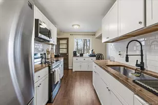 9 N James St, Peekskill, NY 10566 - Photo 3