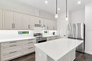 8146 Tropicaire, North Venice, FL 34291 - Photo 13