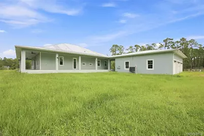 8146 Tropicaire, North Venice, FL 34291 - Photo 3