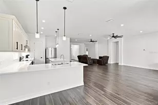 8146 Tropicaire, North Venice, FL 34291 - Photo 9