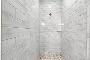 8146 Tropicaire, North Venice, FL 34291 - Photo 27