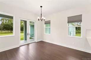 8146 Tropicaire, North Venice, FL 34291 - Photo 7