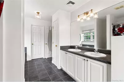 12 Greenwood Drive, Newburgh, NY 12550 - Photo 23