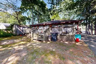 391 Starlight Dr, Shirley, NY 11967 - Photo 19