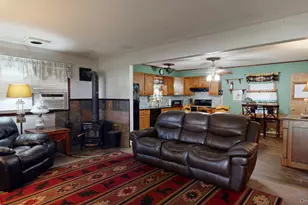 391 Starlight Dr, Shirley, NY 11967 - Photo 3