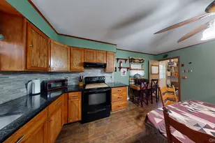 391 Starlight Dr, Shirley, NY 11967 - Photo 11