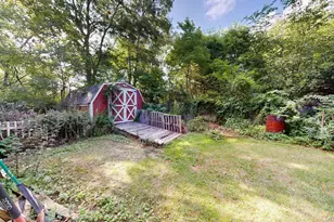 391 Starlight Dr, Shirley, NY 11967 - Photo 25