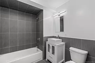 135 Wakefield Ave, Yonkers, NY 10704 - Photo 5