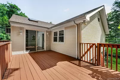 76 Meadow Sweet Road, Cortlandt Manor, NY 10567 - Photo 33
