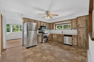 76 Meadow Sweet Rd, Cortlandt Manor, NY 10567 - Photo 9