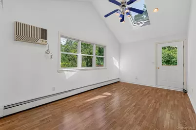 76 Meadow Sweet Road, Cortlandt Manor, NY 10567 - Photo 13