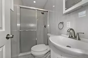15 Parkview Dr, Commack, NY 11725 - Photo 27