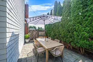 170 Seville Blvd, Sayville, NY 11782 - Photo 31