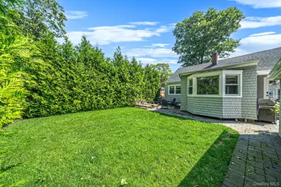 170 Seville Boulevard, Sayville, NY 11782 - Photo 27