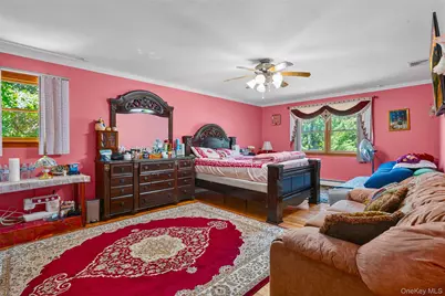4 Winding Lane, Islandia, NY 11749 - Photo 27