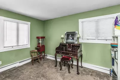 58 Crescent Place, Smithtown, NY 11787 - Photo 15