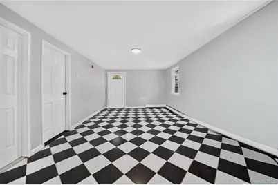 3 Lee Place, Mastic, NY 11950 - Photo 11