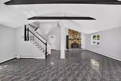 3 Lee Place, Mastic, NY 11950 - Photo 5