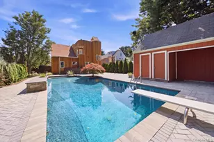 308 5th Ave, East Northport, NY 11731 - Photo 5