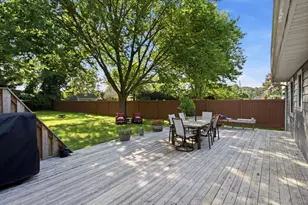 65 Jervis Ave, Copiague, NY 11726 - Photo 19