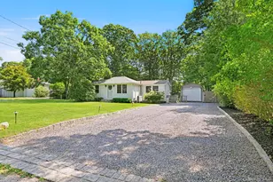 22 Matthews Dr, Remsenburg, NY 11972 - Photo 17