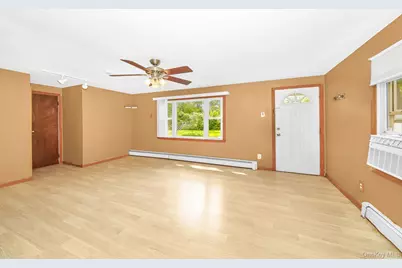 49 Salem Street, Patchogue, NY 11772 - Photo 13