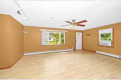 49 Salem Street, Patchogue, NY 11772 - Photo 15