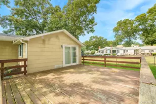 49 Salem St, Patchogue, NY 11772 - Photo 7