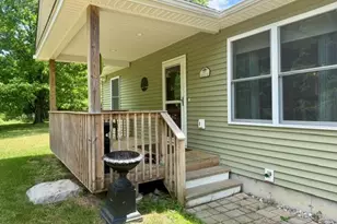 517 Crescent Ave, Highland, NY 12528 - Photo 3