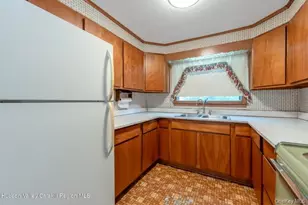 463 Main St, Saugerties, NY 12477 - Photo 11