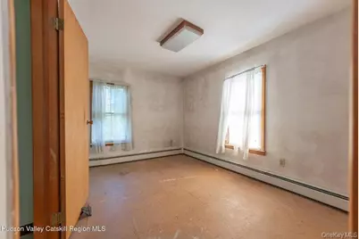 463 Main Street, Saugerties, NY 12477 - Photo 19