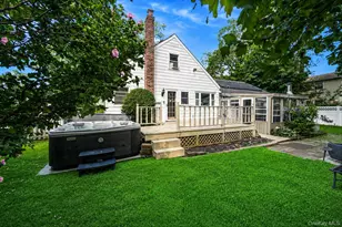 117 Bryan Ave, Amityville, NY 11701 - Photo 35