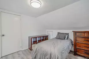 117 Bryan Ave, Amityville, NY 11701 - Photo 17