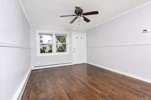 132 48th St, Lindenhurst, NY 11757 - Photo 3