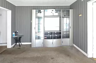 76 Oak St, Patchogue, NY 11772 - Photo 13