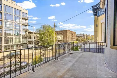 1462 New York Ave, Brooklyn, NY 11210 - Photo 13