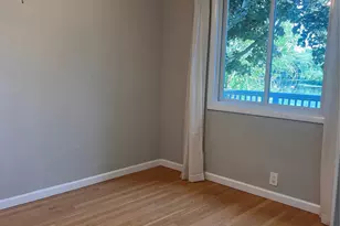 1375 W Main St, Riverhead, NY 11901 - Photo 23