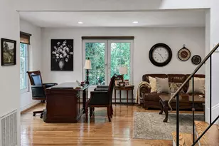 1846 Muttontown Rd, Syosset, NY 11791 - Photo 15