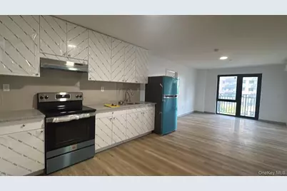 70-40 45th Avenue #3c, Woodside, NY 11377 - Photo 5