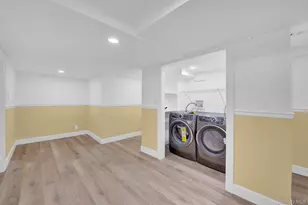 254-07 60th Ave, Little Neck, NY 11362 - Photo 29