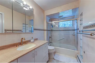 105 Rumford Road, Kings Park, NY 11754 - Photo 19