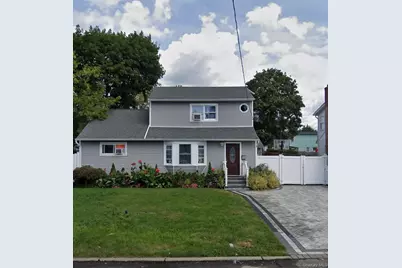 95 E Booker Avenue, Wyandanch, NY 11798 - Photo 1