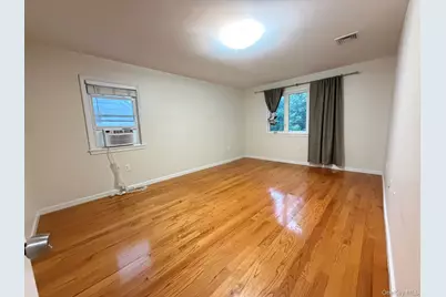 164-31 Underhill Avenue, Fresh Meadows, NY 11365 - Photo 3