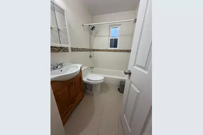 164-31 Underhill Avenue, Fresh Meadows, NY 11365 - Photo 11
