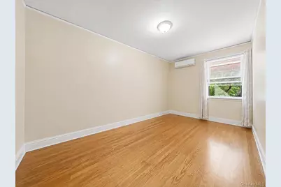 937 Duncan Street, Bronx, NY 10469 - Photo 13