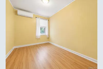 937 Duncan Street, Bronx, NY 10469 - Photo 15