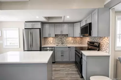12 W 14th Road, Far Rockaway, NY 11693 - Photo 7